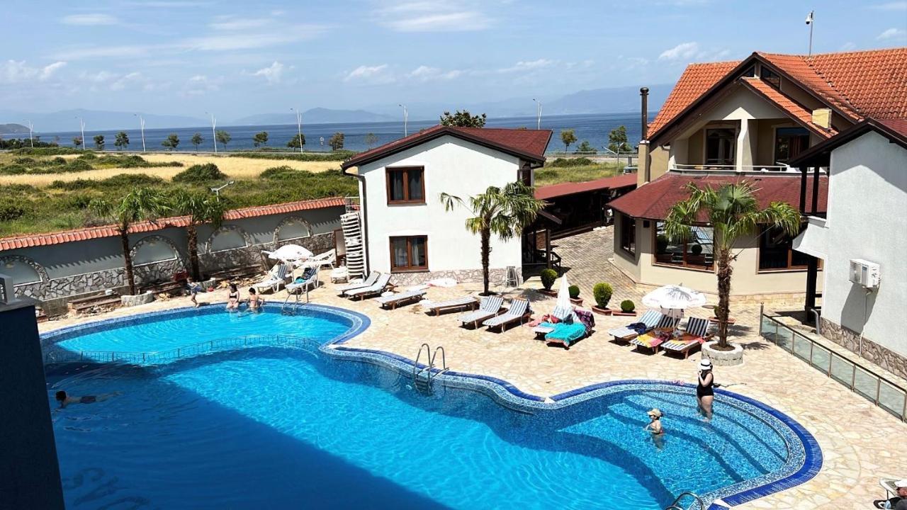 Hotel Lyhnidas Udenisht Ngoại thất bức ảnh