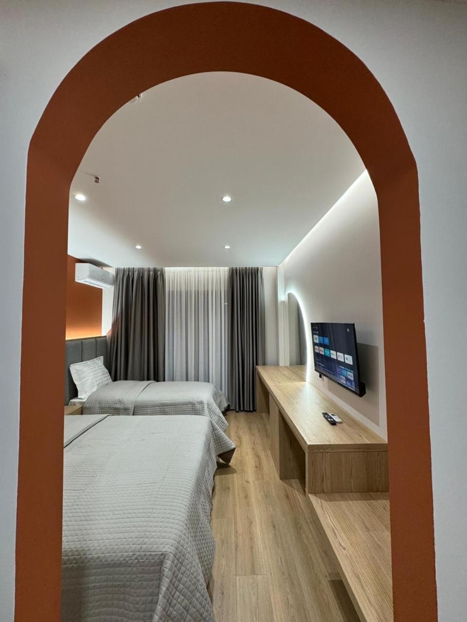 Hotel Lyhnidas Udenisht Ngoại thất bức ảnh
