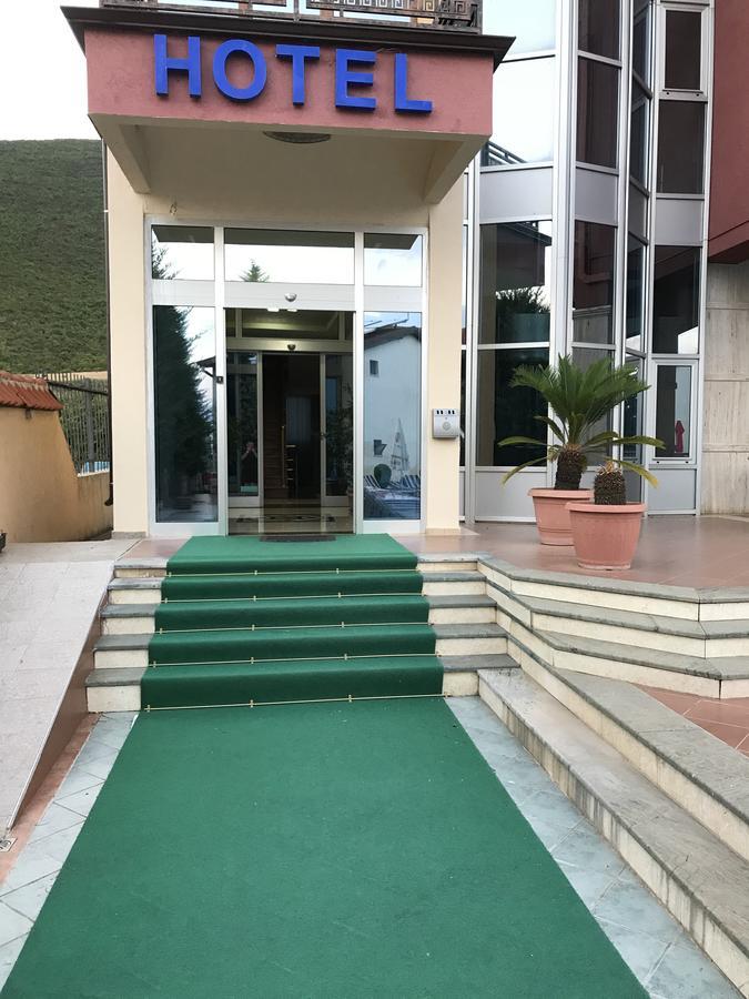 Hotel Lyhnidas Udenisht Ngoại thất bức ảnh